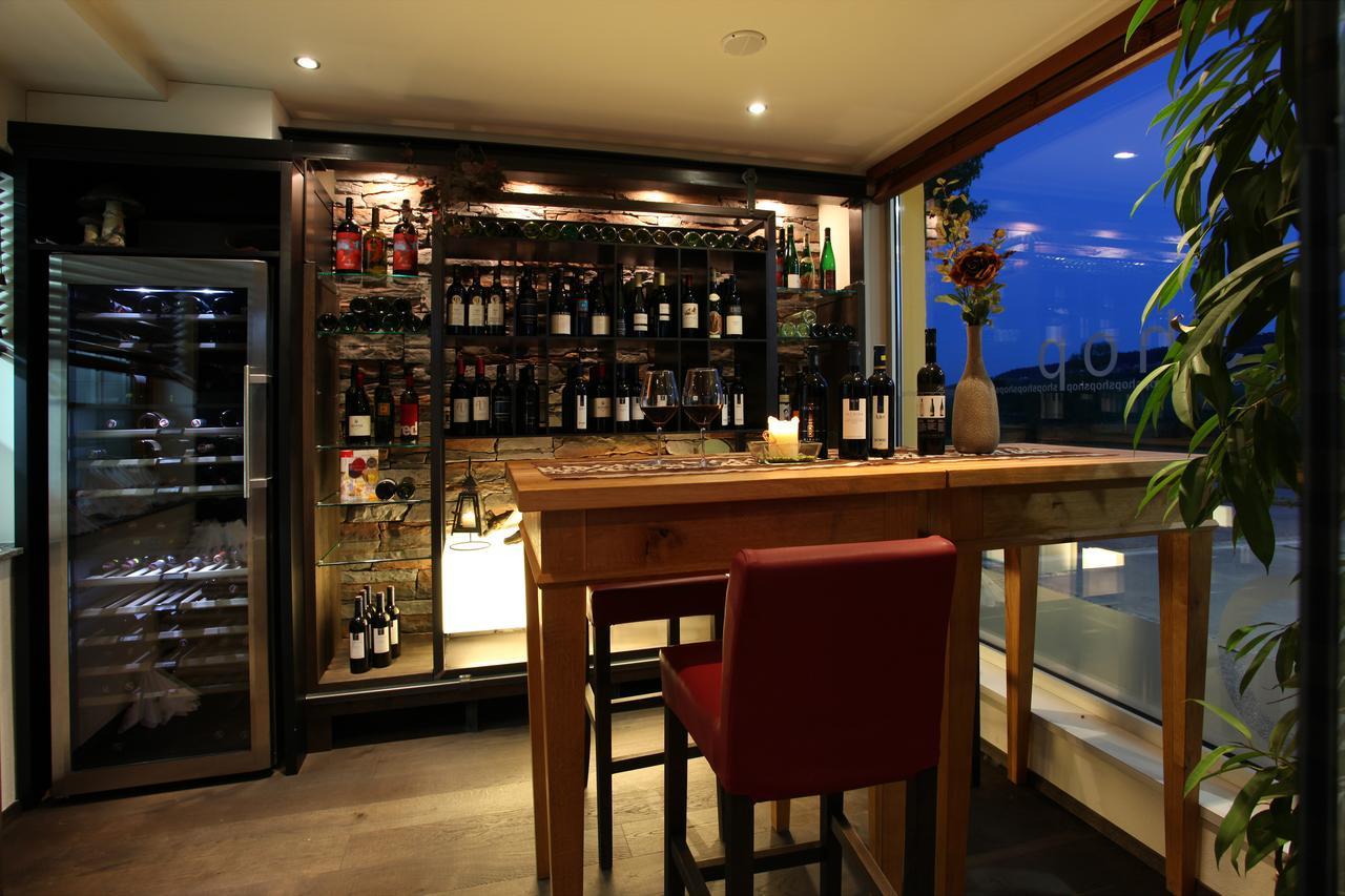 Gasthof - Restaurant Hubertushof Peilstein im Mühlviertel エクステリア 写真